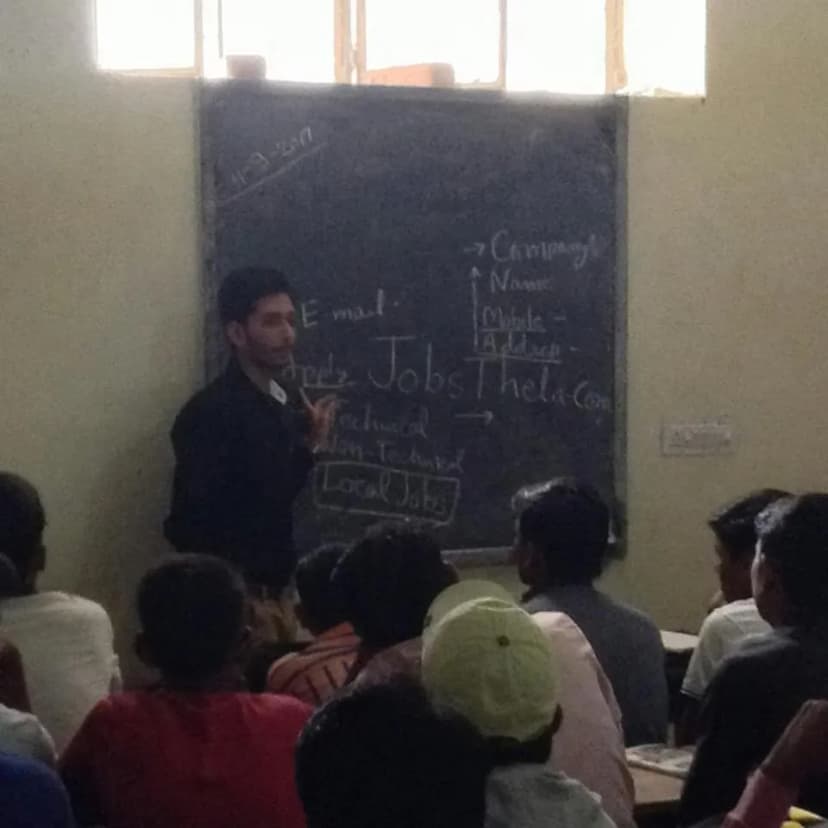 Ashish Kumawat Educational Keynote on Performance Marketing at Navjeevan College Jaipur