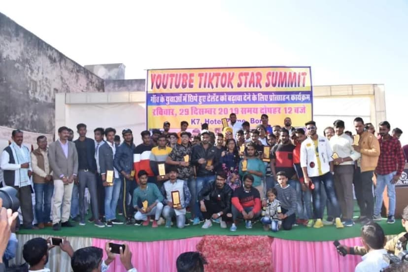 Organizing YouTube TikTok Star Summit 2019 by Ashish Kumawat in Jaipur Rajasthan